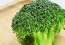 探讨西兰花是否属于果实（谁是西兰花的真正身份？）